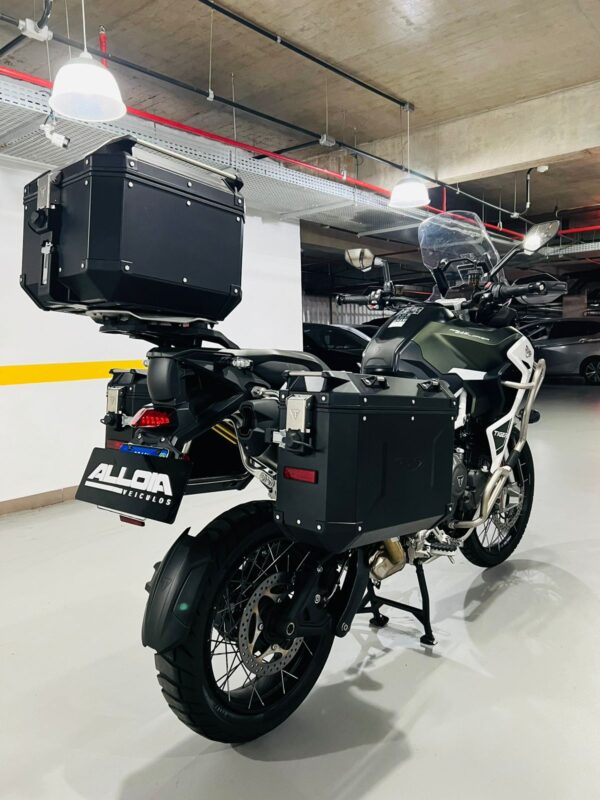 TRIUMPH TIGER 1200 RALLY EXPLORER - 2022/2022 com apenas 4.300KM - Image 6