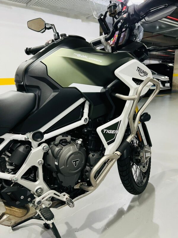 TRIUMPH TIGER 1200 RALLY EXPLORER - 2022/2022 com apenas 4.300KM - Image 11