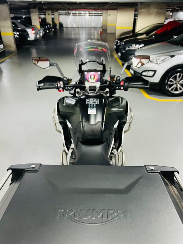 TRIUMPH TIGER 1200 RALLY EXPLORER - 2022/2022 com apenas 4.300KM - Image 13