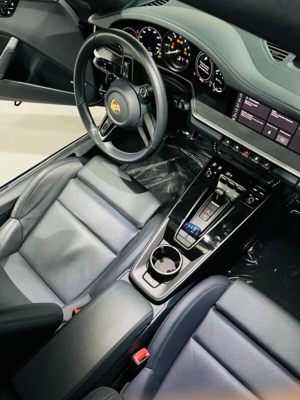 PORSCHE 911 CARRERA S 3.0BI-TURBO V6 AUT - 2019/2020 COM APENAS 14.800KM - Image 12