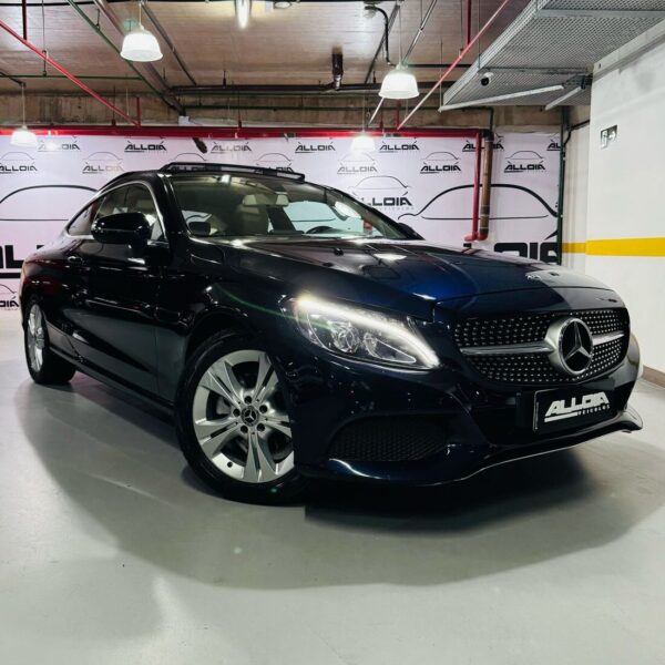 MERCEDES C180 COUPÉ AVANT. 1.6TB 9G-TRONIC 2017/2018 com 96.000KM