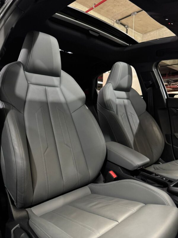 AUDI A3 PERFORMANCE BLACK 2.0TFSI HÍBRIDO SEDAN - 2023/2024 com 11.900KM - Image 11