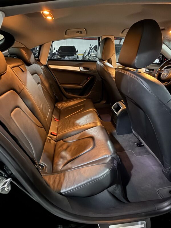 AUDI A5 SPORTBACK AMBIENTE 1.8TFSI AUT *BLINDADO NÍVEL III-A* - 2015/2016 com 92.000KM - Image 11