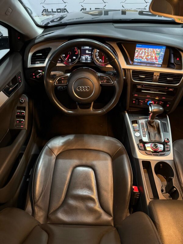 AUDI A5 SPORTBACK AMBIENTE 1.8TFSI AUT *BLINDADO NÍVEL III-A* - 2015/2016 com 92.000KM - Image 8
