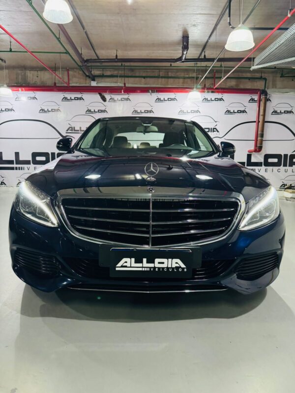MERCEDES C180 EXCLUSIVE 1.6TURBO FLEX AUT - 2018/2018 com 96.000KM - Image 2