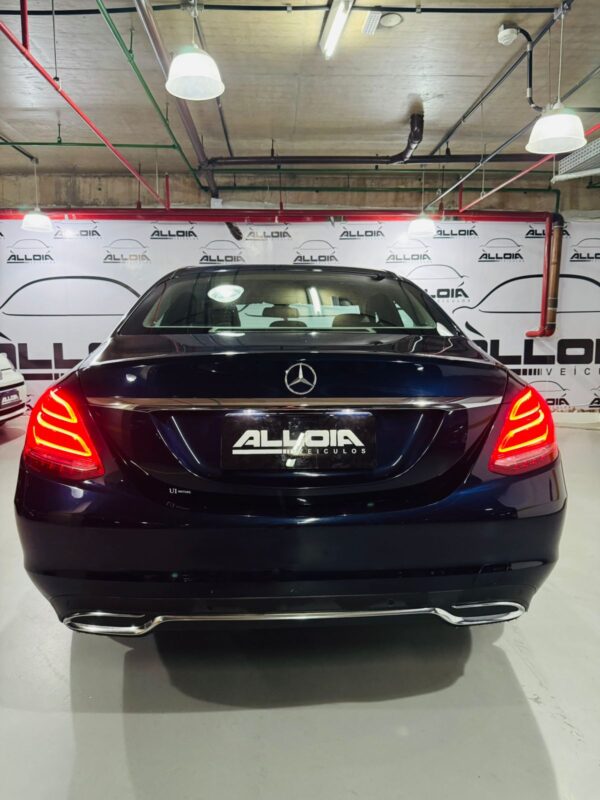 MERCEDES C180 EXCLUSIVE 1.6TURBO FLEX AUT - 2018/2018 com 96.000KM - Image 5
