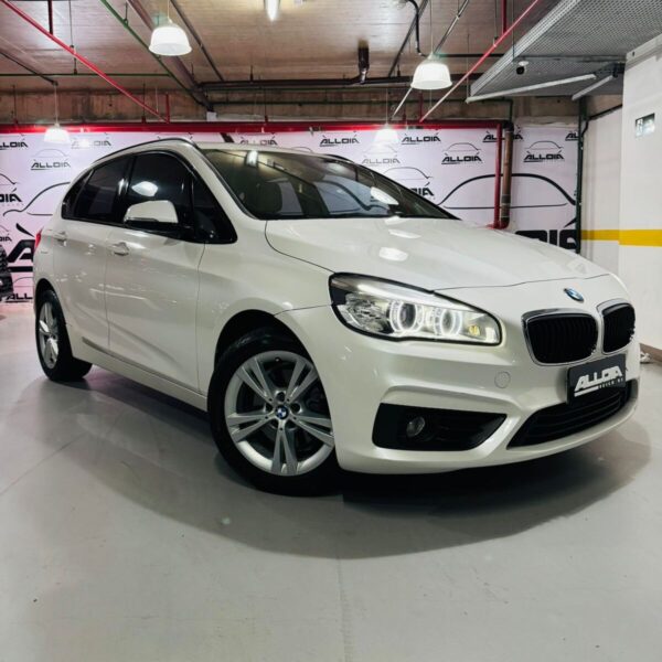 BMW 220i CAT ACTIVE FLEX 2.0TURBO AUTOMÁTICO - 2016/2017 com 75.000KM