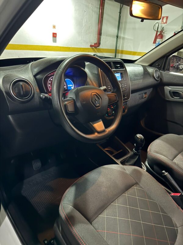 RENAULT KWID ZEN 1.0FLEX - 2021/2022 com 54.400KM - Image 8
