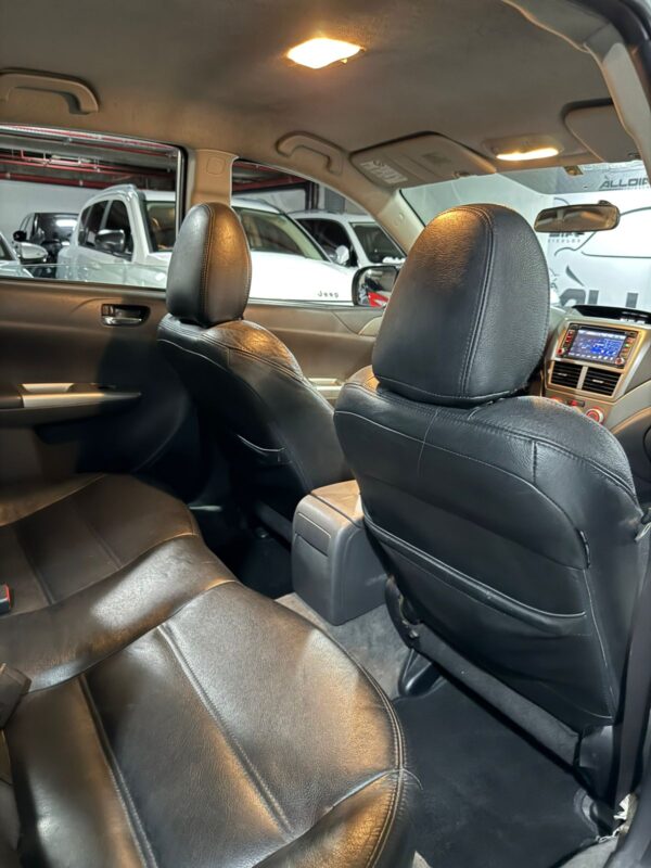 SUBARU IMPREZA 2.0AWD AUTOMÁTICO 2007/2008 com 150.000KM - Image 11