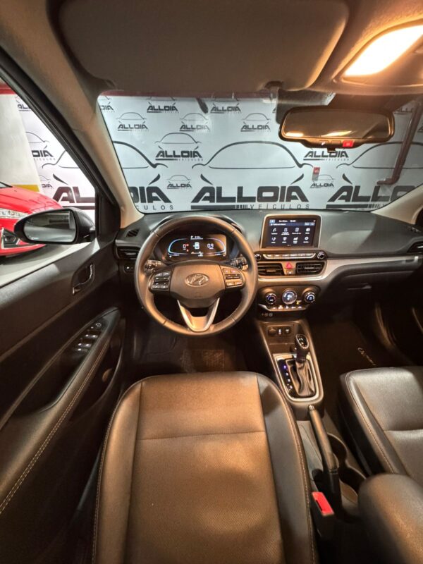 HYUNDAI HB2O PLATINUM SAFETY 1.OTURBO GDI AUT - 2024/2025 com apenas 11.900KM - Image 7