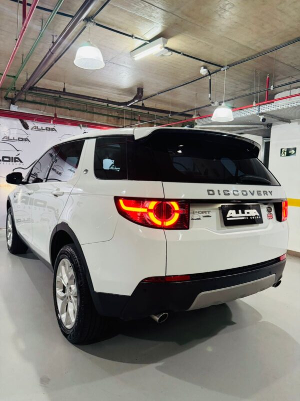 LAND ROVER DISCOVERY SPORT HSE 2.0DIESEL AUT *07 LUGARES* - 2019/2019 com 96.000KM - Image 4