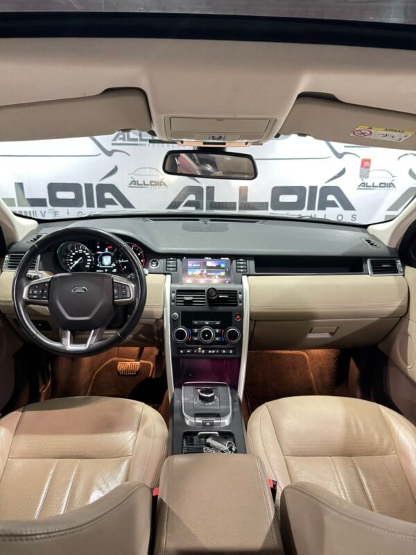 LAND ROVER DISCOVERY SPORT HSE 2.0DIESEL AUT *07 LUGARES* - 2019/2019 com 96.000KM - Image 7