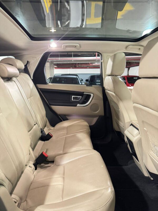 LAND ROVER DISCOVERY SPORT HSE 2.0DIESEL AUT *07 LUGARES* - 2019/2019 com 96.000KM - Image 13