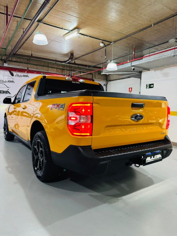 FORD MAVERICK LARIAT FX4 2.0TURBO AUT - 2023/2023 com 48.900KM - Image 4