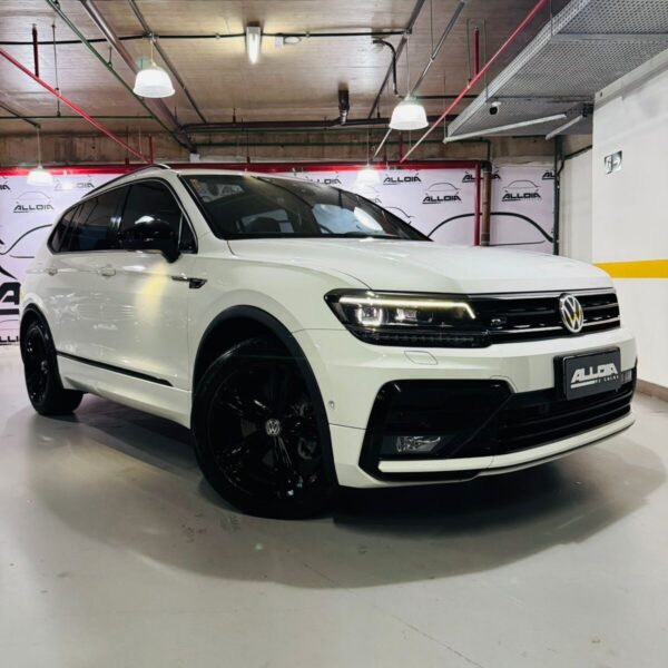 VW TIGUAN ALLSPACE R-LINE 2.0 350TSI AUT 07 LUGARES *BLINDADO NÍVEL IIIA* - 2021/2021 com 56.000KM