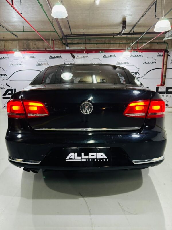 VW PASSAT 2.0TSI AUTOMÁTICO - *BLINDADO NIVEL III-A* - 2014/2015 com 145.000KM - Image 5