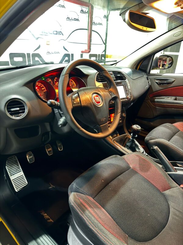 FIAT BRAVO T-JET 1.4TURBO MANUAL - 2011/2012 com 160.000KM - Image 11