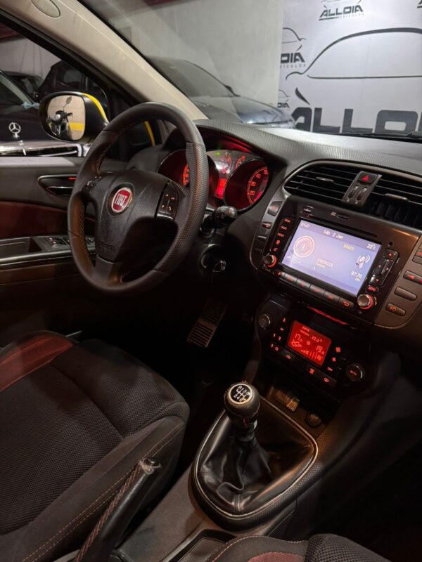 FIAT BRAVO T-JET 1.4TURBO MANUAL - 2011/2012 com 160.000KM - Image 10