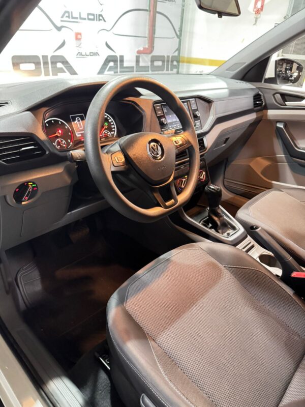 VW T-CROSS SENSE 1.0TURBO TSI AUT - 2020/2020 com 78.000KM - Image 9
