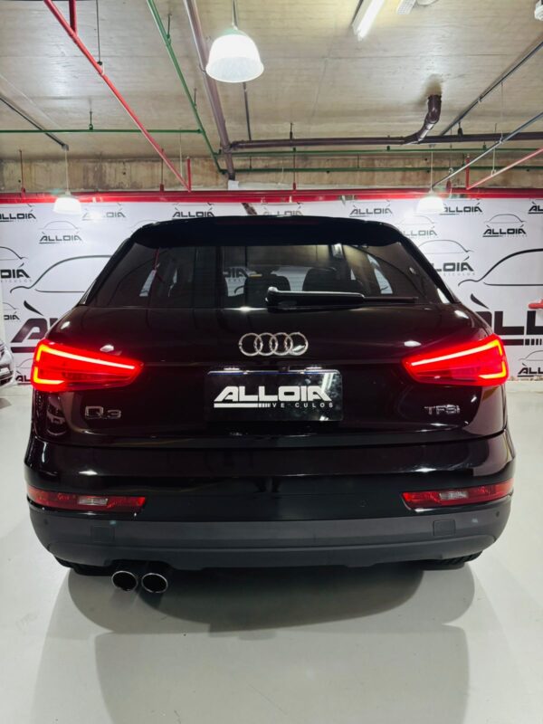 AUDI Q3 ATTRACTION 1.4TFSI AUT *BLINDADO NIVEL III-A* - 2016/2017 com 119.000KM - Image 5