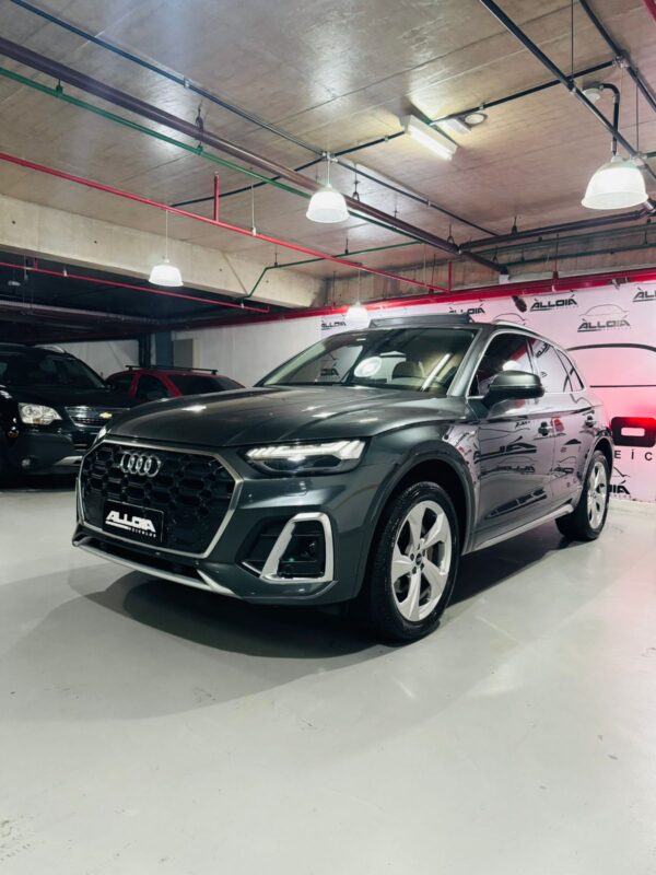 AUDI Q5 S-LINE 2.0TFSI QUATTRO S-TRONIC AUT - 2021/2022 com 50.000KM - Image 4