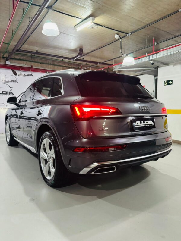AUDI Q5 S-LINE 2.0TFSI QUATTRO S-TRONIC AUT - 2021/2022 com 50.000KM - Image 5