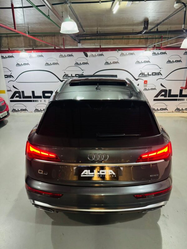 AUDI Q5 S-LINE 2.0TFSI QUATTRO S-TRONIC AUT - 2021/2022 com 50.000KM - Image 6