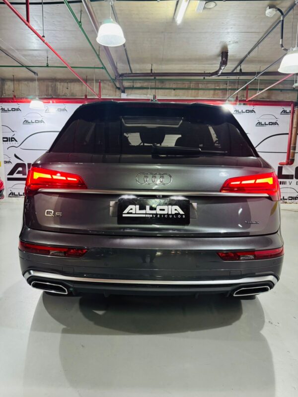 AUDI Q5 S-LINE 2.0TFSI QUATTRO S-TRONIC AUT - 2021/2022 com 50.000KM - Image 8