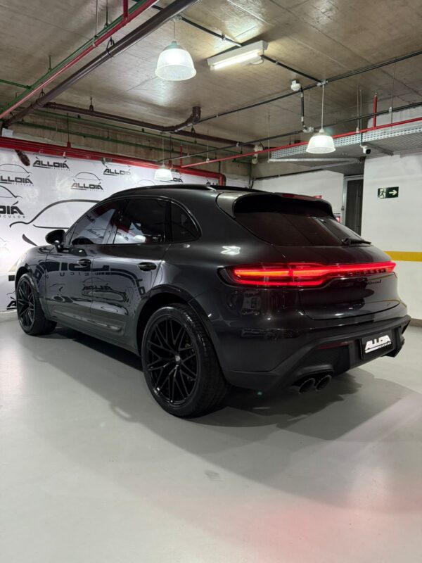 PORSCHE MACAN T 2.0 PDK 4WD AUT - 2023/2024 com apenas 9.400KM - Image 4