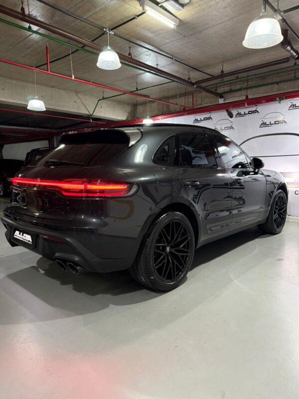 PORSCHE MACAN T 2.0 PDK 4WD AUT - 2023/2024 com apenas 9.400KM - Image 6