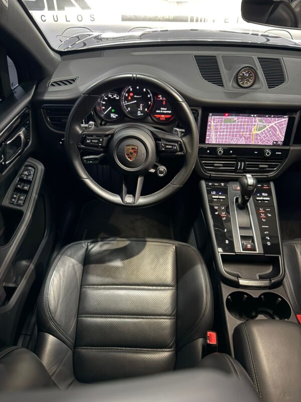 PORSCHE MACAN T 2.0 PDK 4WD AUT - 2023/2024 com apenas 9.400KM - Image 9