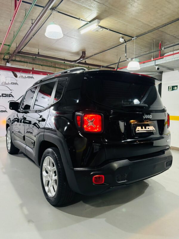 JEEP RENEGADE LONGITUDE 1.8FLEX AUT - 2015/2016 com 109.000KM - Image 4