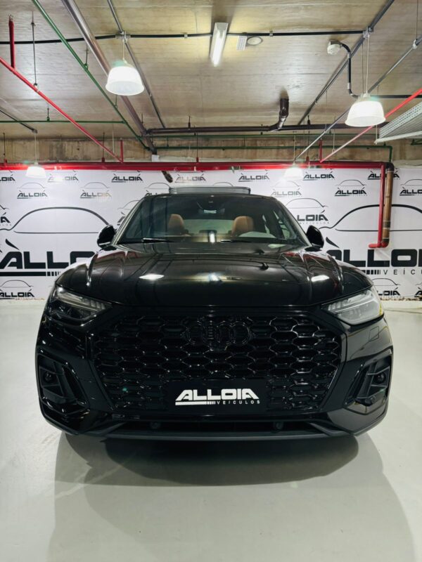 AUDI Q5 SPORTBACK S-LINE BLACK 2.0TFSI QUATTRO S-TRONIC AUT (BLINDADO NÍVEL III-A) - 2021/2022 com 43.500KM - Image 2