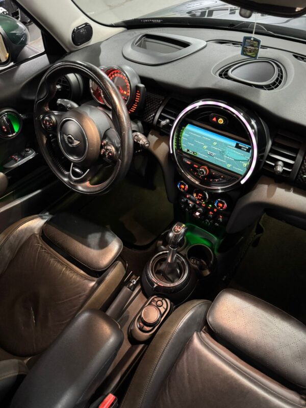 MINI COOPER S TOP 2.0TURBO AUT - 2015/2016 com 91.000KM - Image 10