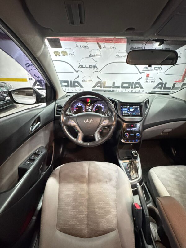 HYUNDAI HB20S PREMIUM 1.6FLEX AUTOMÁTICO - 2016/2016 com 112.000KM - Image 8