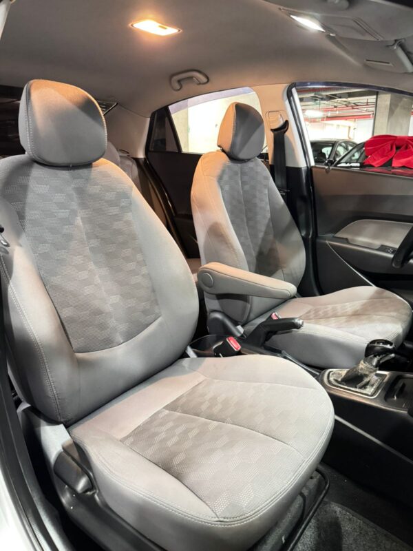 HYUNDAI HB20S PREMIUM 1.6FLEX AUTOMÁTICO - 2016/2016 com 112.000KM - Image 11