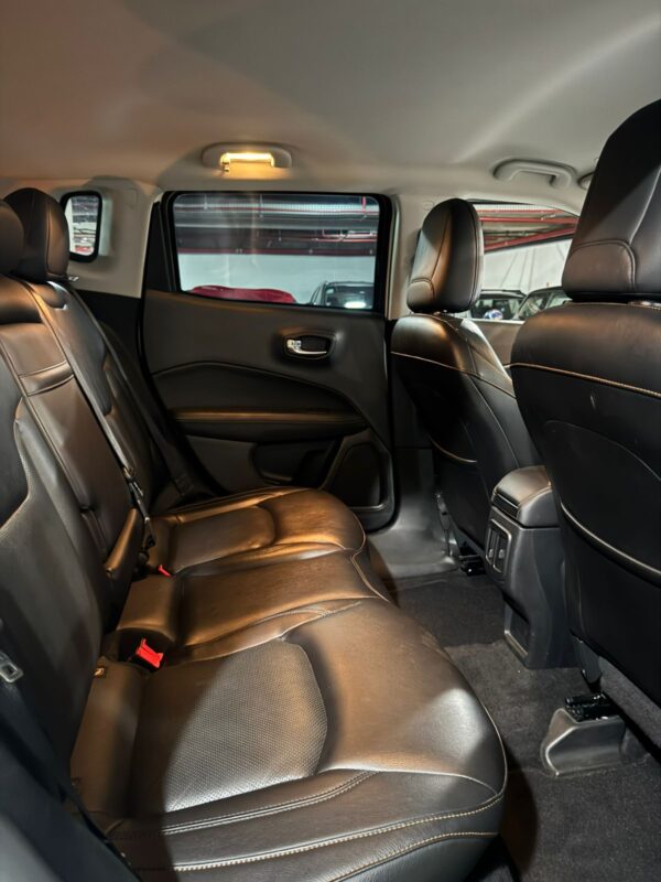 JEEP COMPASS LIMITED 2.0FLEX AUT *BLINDADO NÍVEL III-A* - 2017/2018 com apenas 64.000KM - Image 11
