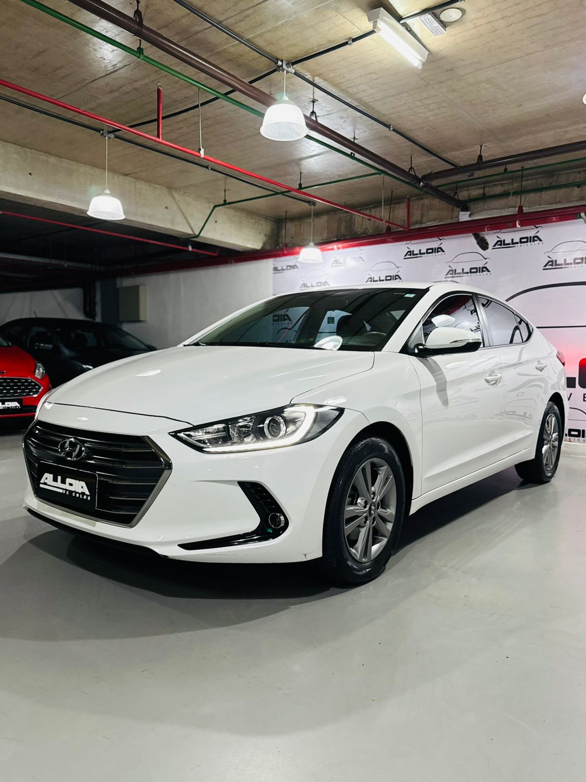 HYUNDAI ELANTRA 2.0FLEX AUTOMÁTICO - 2017/2018 com 69.000KM - Image 3