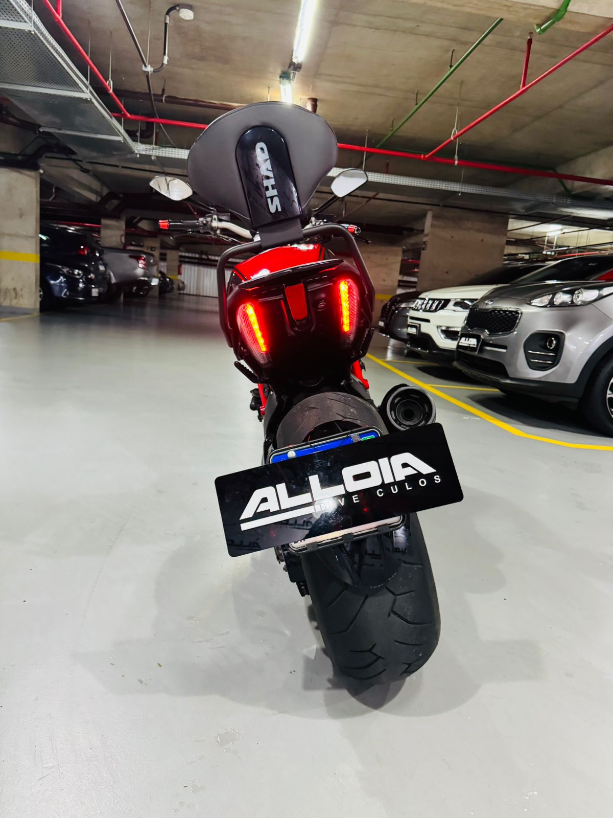 DUCATI DIAVEL 1198 CARBON ABS - 2012/2012 com apenas 22.200KM - Image 9