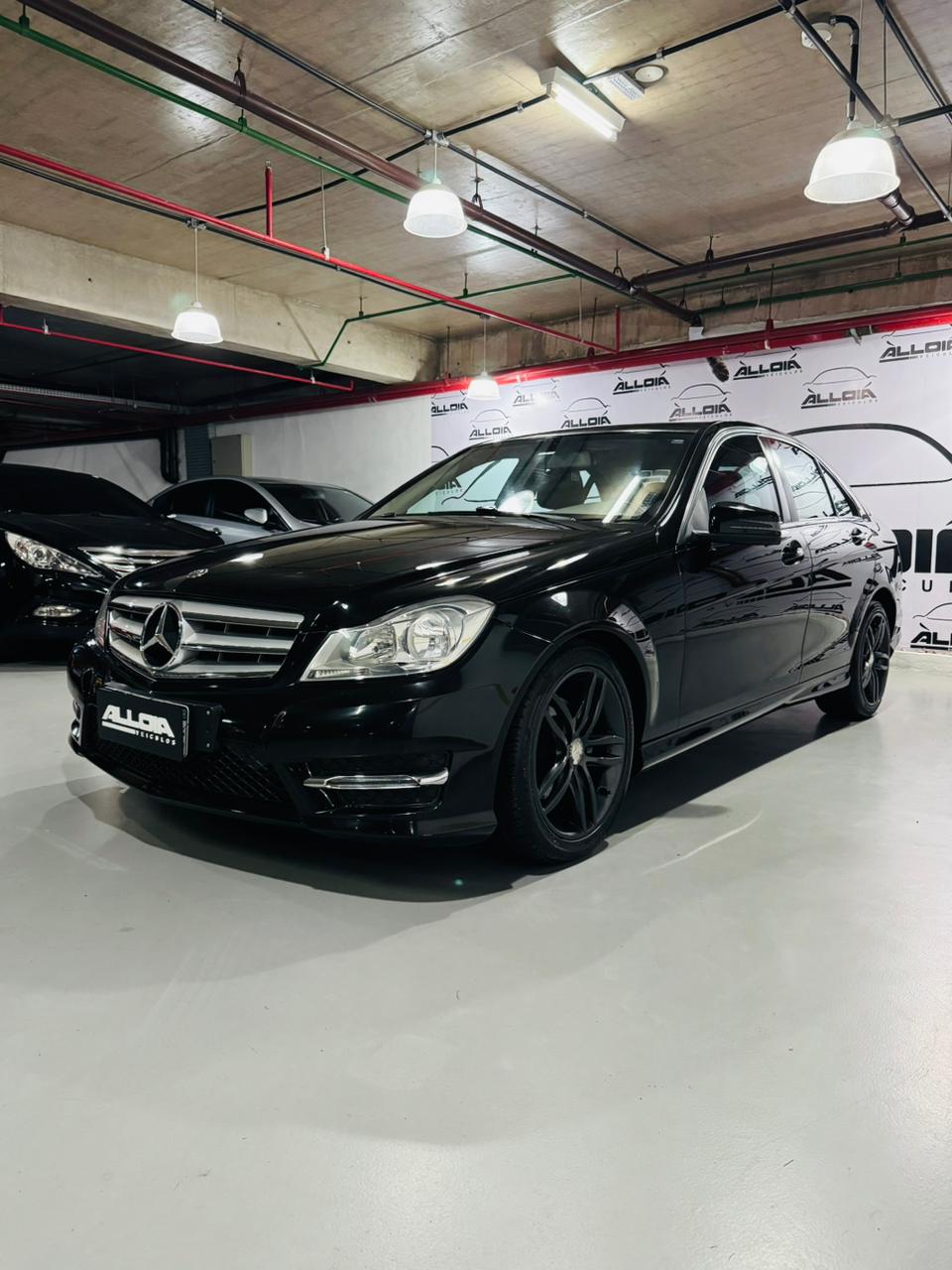 MERCEDES C180 SPORT 1.6TURBO AUT - 2013/2013 com 132.000KM - Image 4
