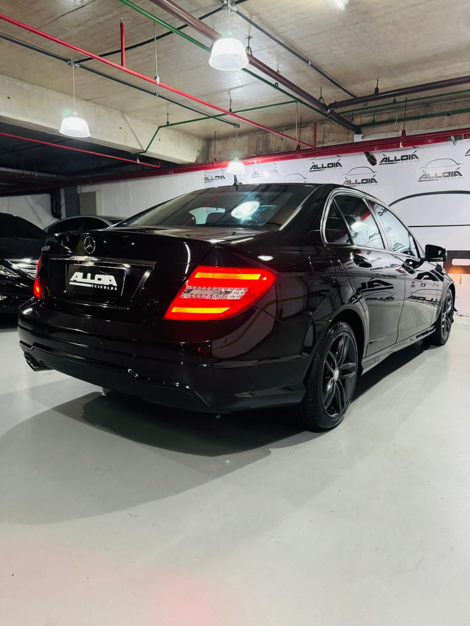 MERCEDES C180 SPORT 1.6TURBO AUT - 2013/2013 com 132.000KM - Image 7