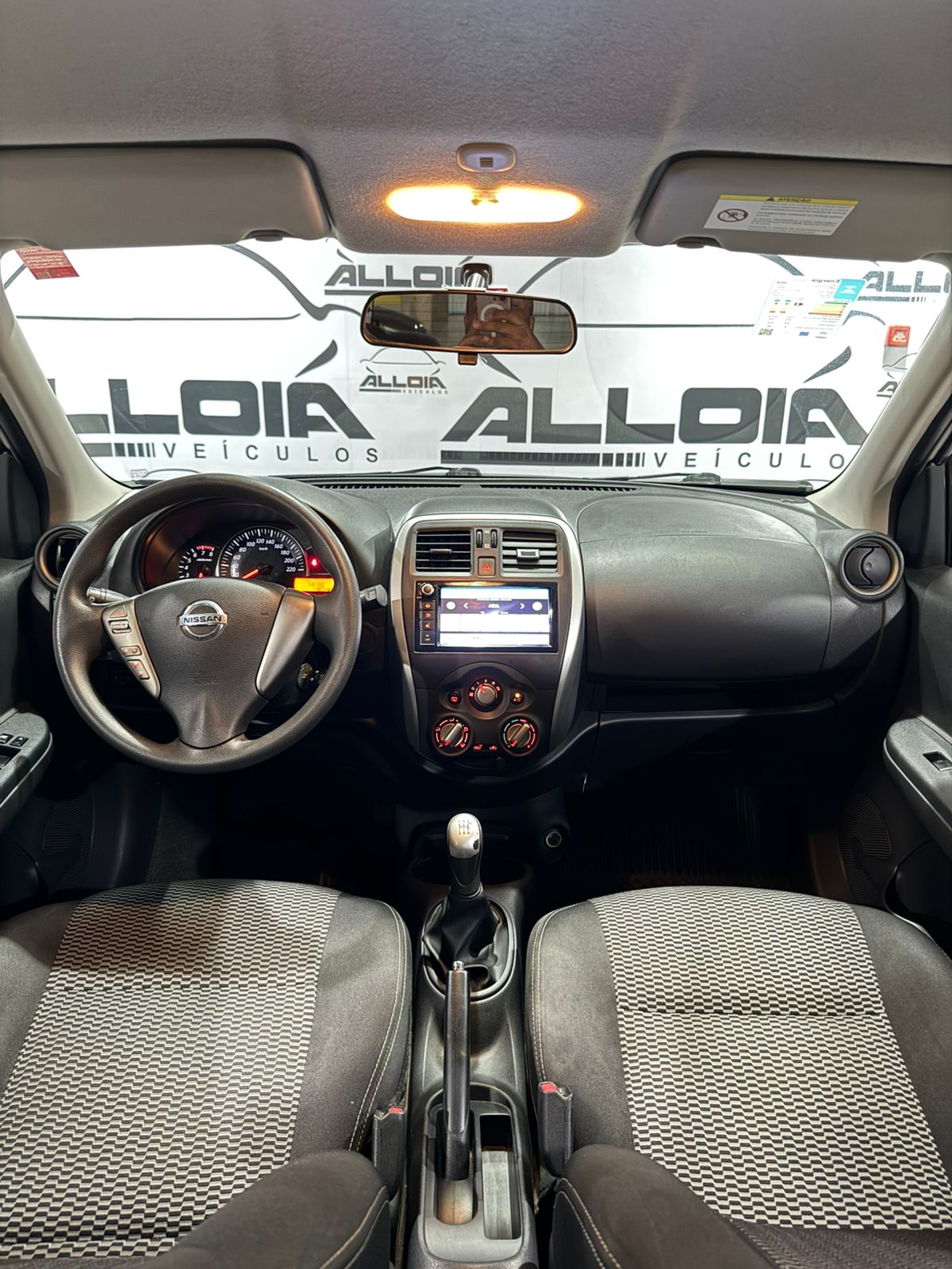 NISSAN MARCH SV 1.6FLEX - 2018/2019 com 58.000KM - Image 7