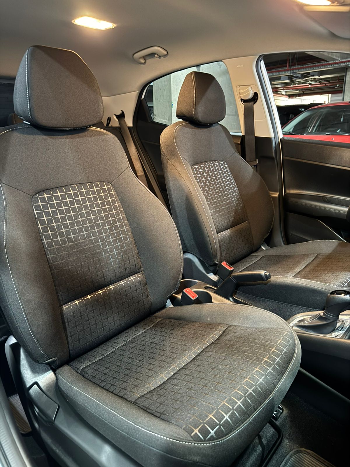 HYUNDAI HB2O COMFORT 1.OTURBO GDI AUT - 2023/2024 com apenas 3.400KM - Image 11