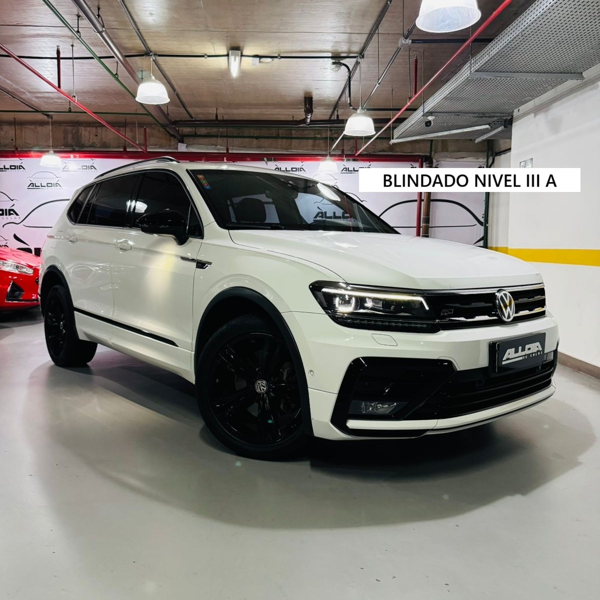 VW TIGUAN ALLSPACE R-LINE 2.0 350TSI AUT 07 LUGARES - 2021/2021 com 49.000KM *BLINDADO NÍVEL III-А*