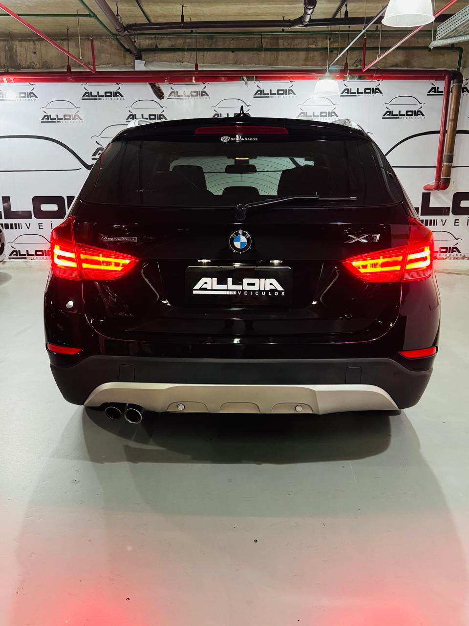 BMW X1 SDRIVE20I 2.0TURBO AUT *BLINDADO NÍVEL III-A* - 2014/2015 com apenas 85.000KM - Imagem 5