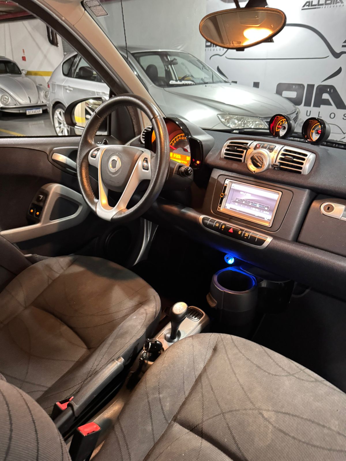 SMART FORTWO COUPÉ 1.0TURBO AUTOMÁTICO - 2013/2013 com 90.500KM - Image 7