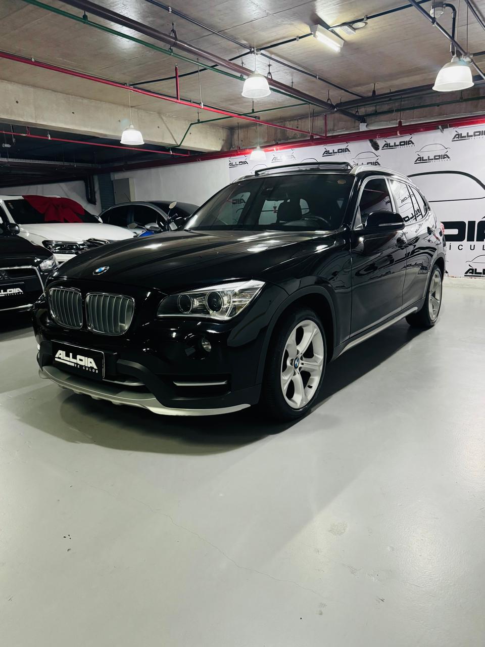 BMW X1 SDRIVE20I 2.0TURBO AUT *BLINDADO NÍVEL III-A* - 2014/2015 com apenas 85.000KM - Imagem 3