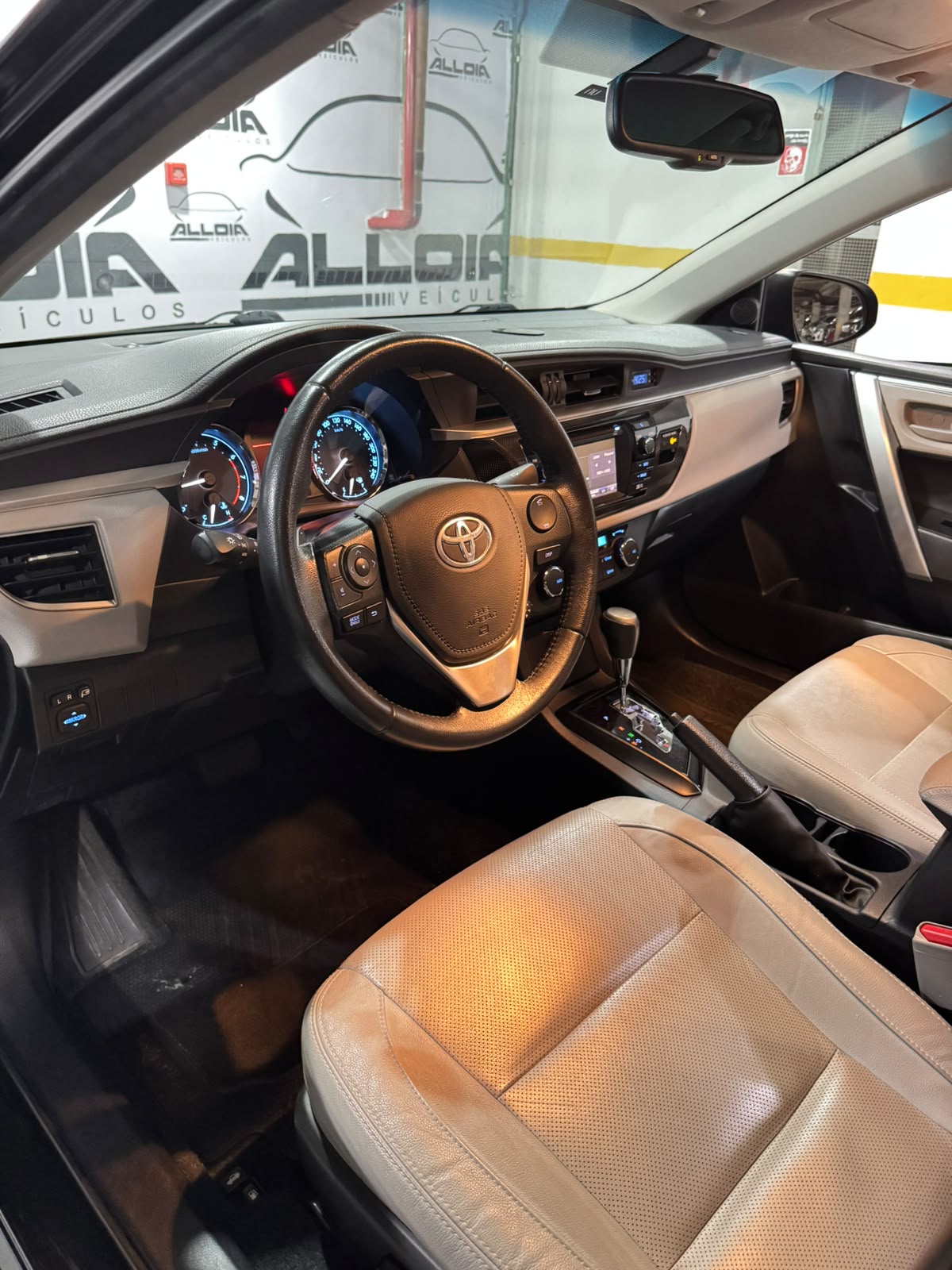 TOYOTA COROLLA XEI 2.0FLEX AUT - 2016/2017 com 107.000KM - Imagem 7