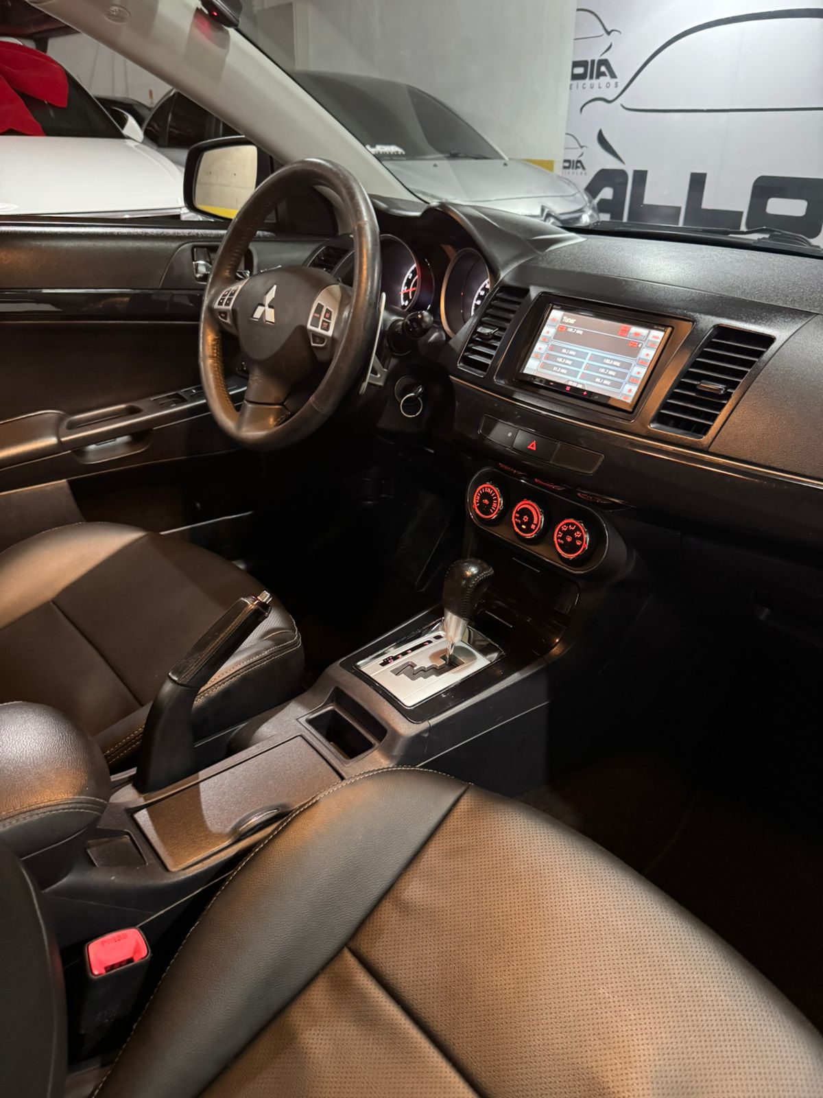 MITSUBISHI LANCER GT 2.0 16V AUTOMÁTICO - 2011/2012 com 146.000KM - Imagem 9