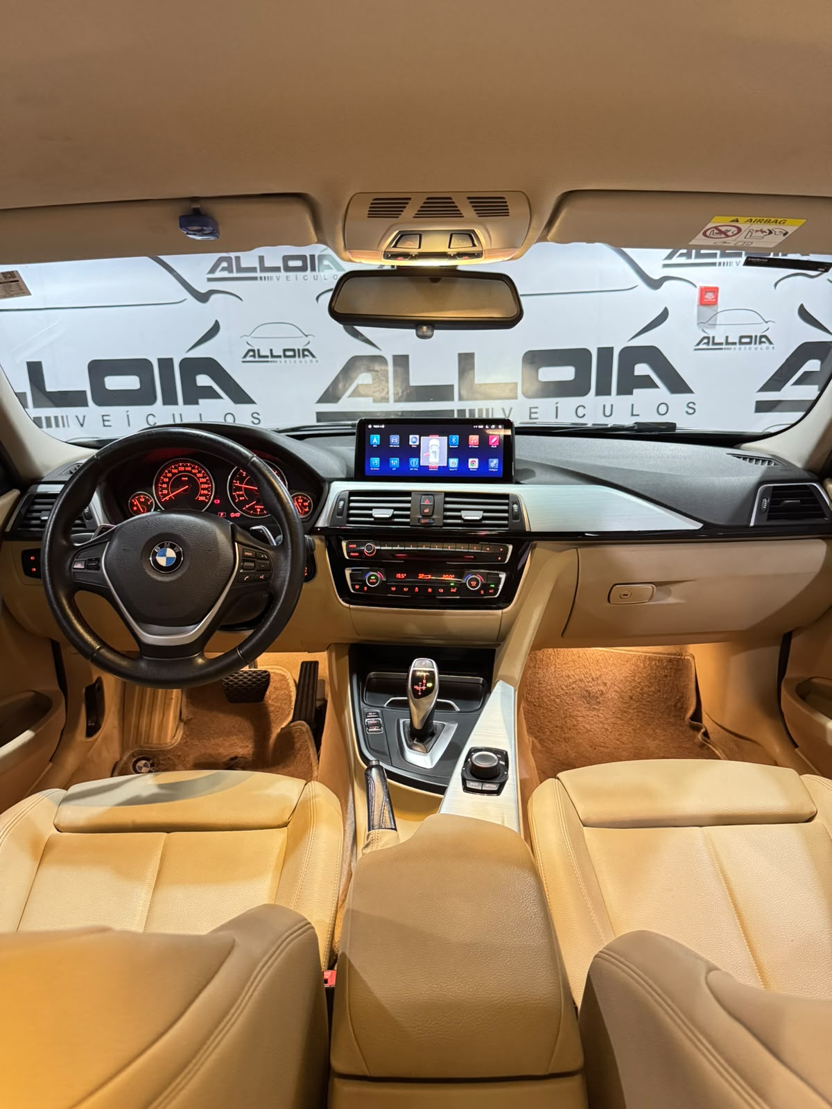 BMW 320i SPORT ACTIVE FLEX 2.OTURBO AUT - 2016/2016 com 126.000KM - Imagem 7